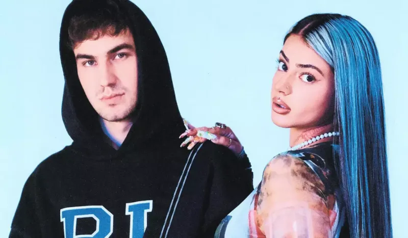 Mahnını pulsuz vermişdi, indi ödəniş tələb edir