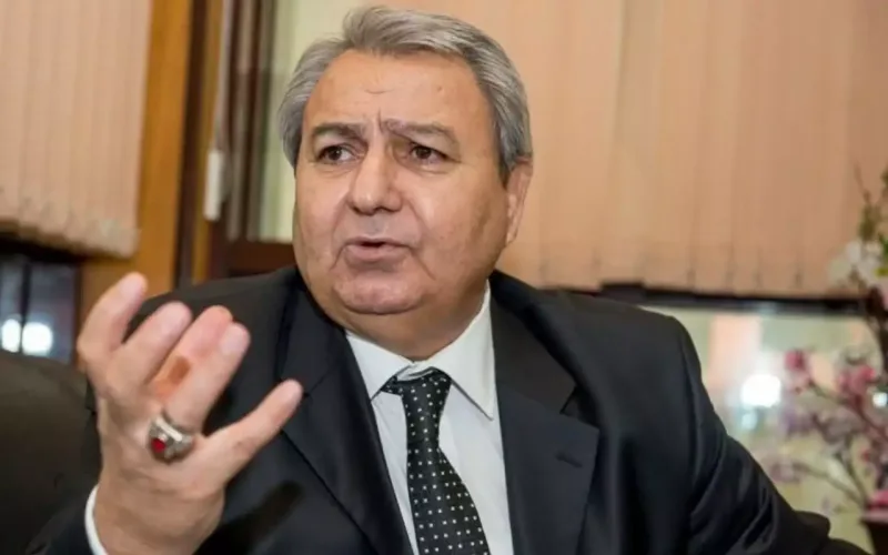 “Tərbiyəsizlik özünə dövlətdən ikinci evi istəməkdir”