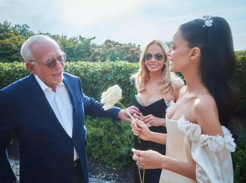 İkinci dəfə toy etdi, ailəsini çağırmadı