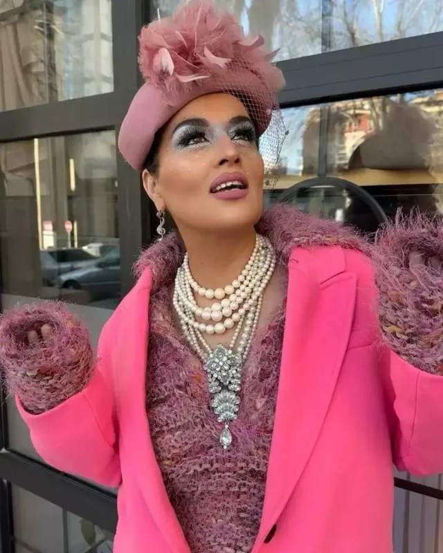 “Məni parodiya edərək böyük aktyor olub”