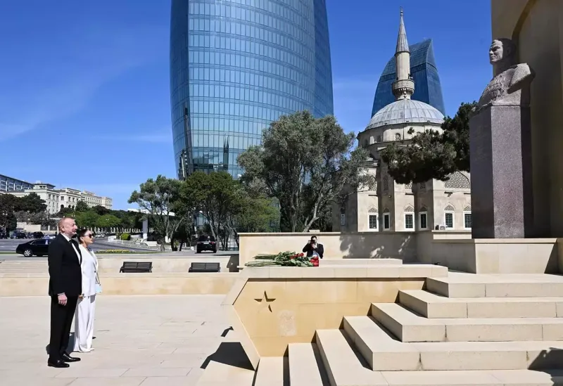 Prezidentlə xanımı Həzi Aslanovun məzarını ziyarət etdi