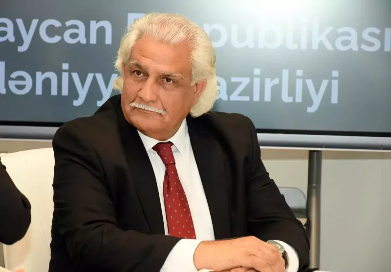 Dövlət Pantomima Teatrının kollektivi ilə görüş keçirildi