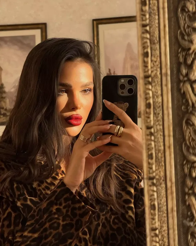 “Ürək bulandıran, ucuz mövzulara əl atmaqdan başqa yolun qalmayıb”