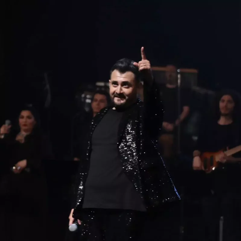 “Konsertdə ifa etdiklərimi toyda oxumuram”