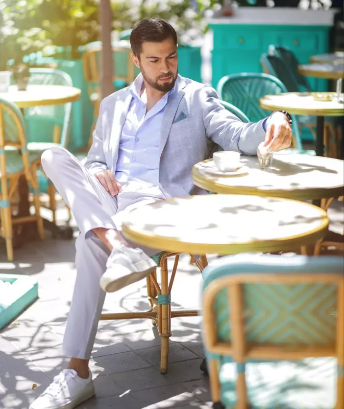 “Biletləri qaytarın” - Namiqdən dinləyicilərinə