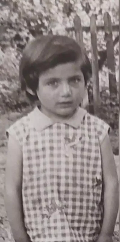 Ruhiyyə Əliyeva uşaqlıq illərində... - Fotolar