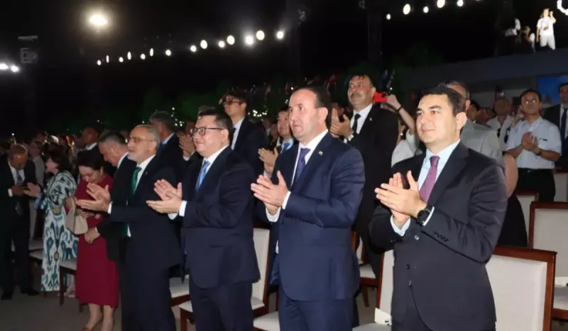 Nazir Özbəkistanda Beynəlxalq Forumda