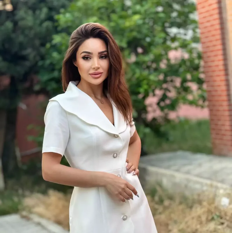 Ülviyyə göz yaşlarına boğuldu