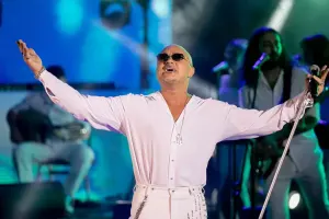 Yaşıl Teatr konsertinin birinci günündə yaşananlar...