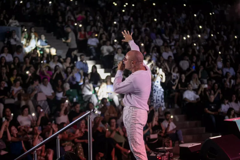 Yaşıl Teatr konsertinin birinci günündə yaşananlar...