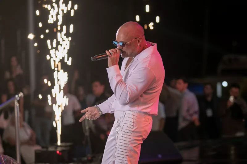 Yaşıl Teatr konsertinin birinci günündə yaşananlar...