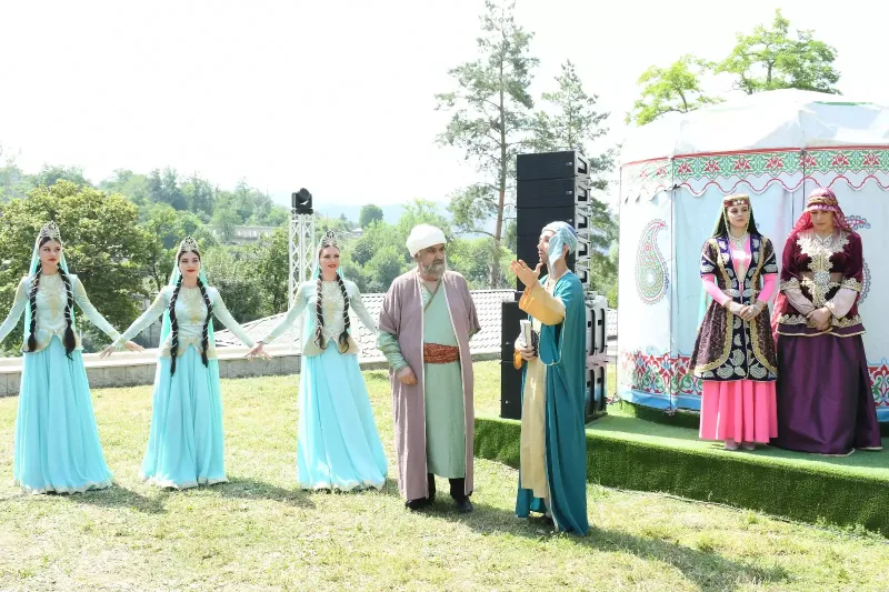 Şuşada poeziya bayramında “Füzuli hücrələri”