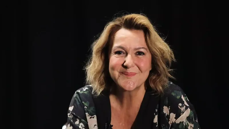 “Aysel Mommy” Bakıya gəlir!