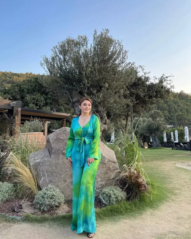 Ruhiyyə Əliyevanın Bodrum tərzi