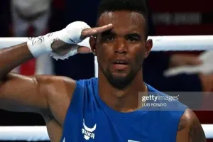 “Əcnəbiyəm, Azərbaycanı sizdən çox təmsil edirəm”