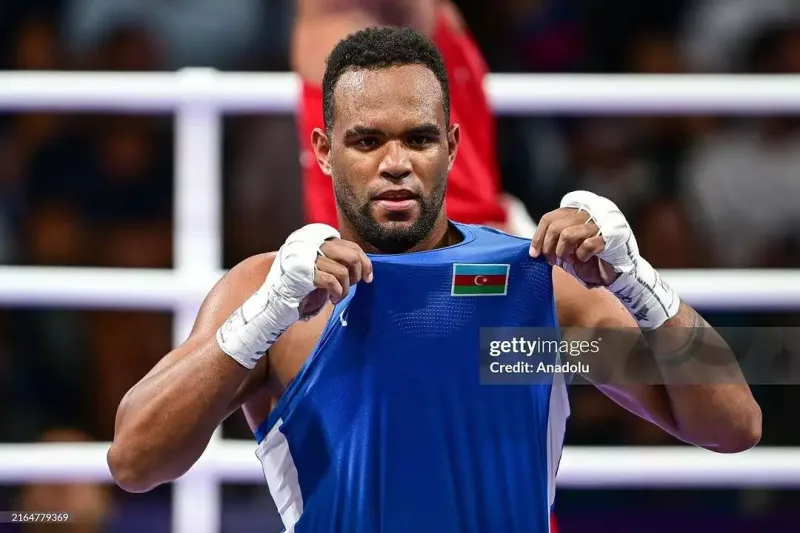 “Əcnəbiyəm, Azərbaycanı sizdən çox təmsil edirəm”