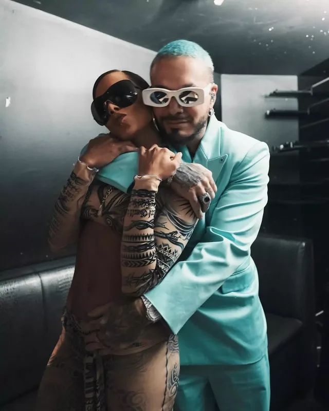 Cey Balvin Bakıya gəlir!