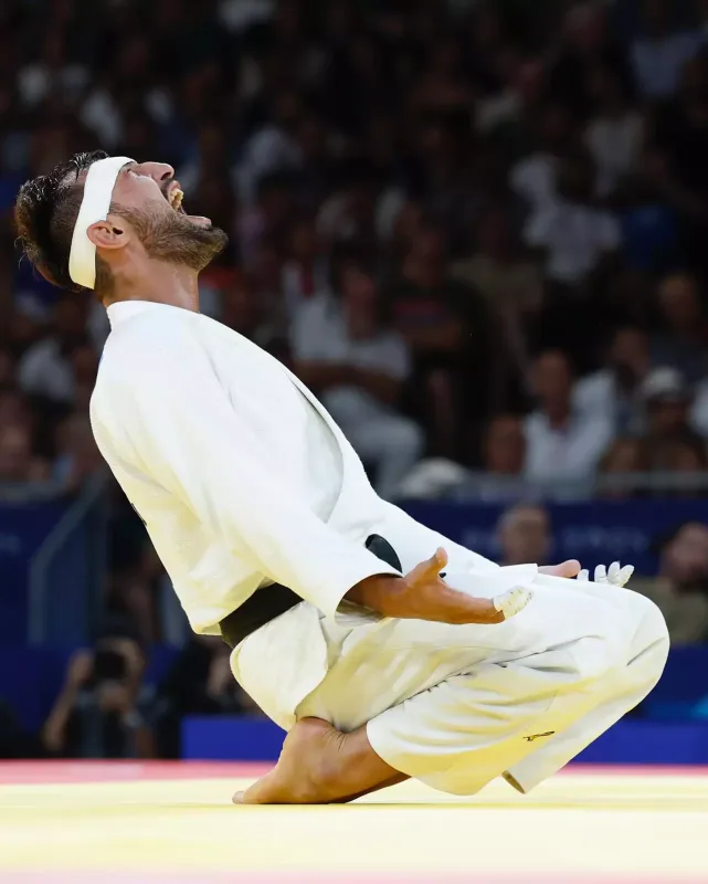 Hidayətlə Zelimə “Şöhrət” ordeni verildi