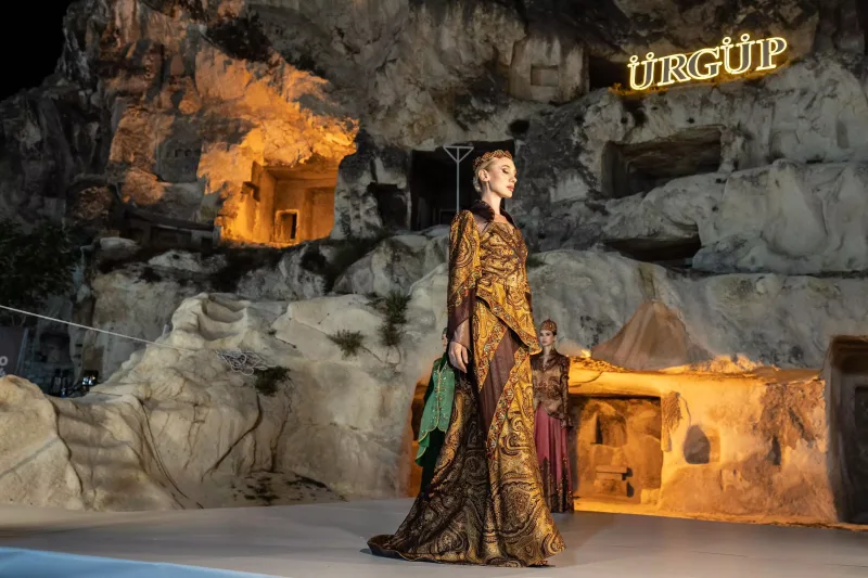 Gülnarə Xəlilovanın əsərləri “Fashion Week Cappadocia”da
