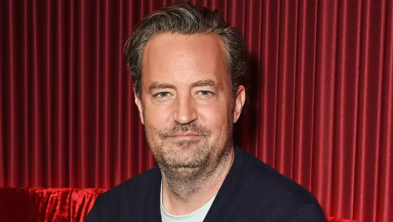 “Friends” ulduzunun ölümünə görə 5 nəfər həbs edildi