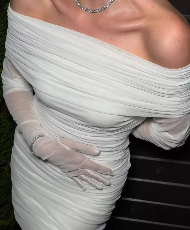 İki gəlinlik, məşhur qonaqlar və “Yalı çapkın”ları...