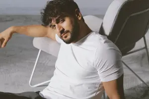 Coni məşhur şouda münsif oldu