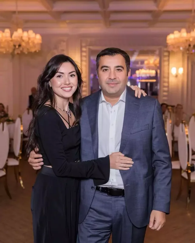 “Sənətimi tərk etməmişəm”