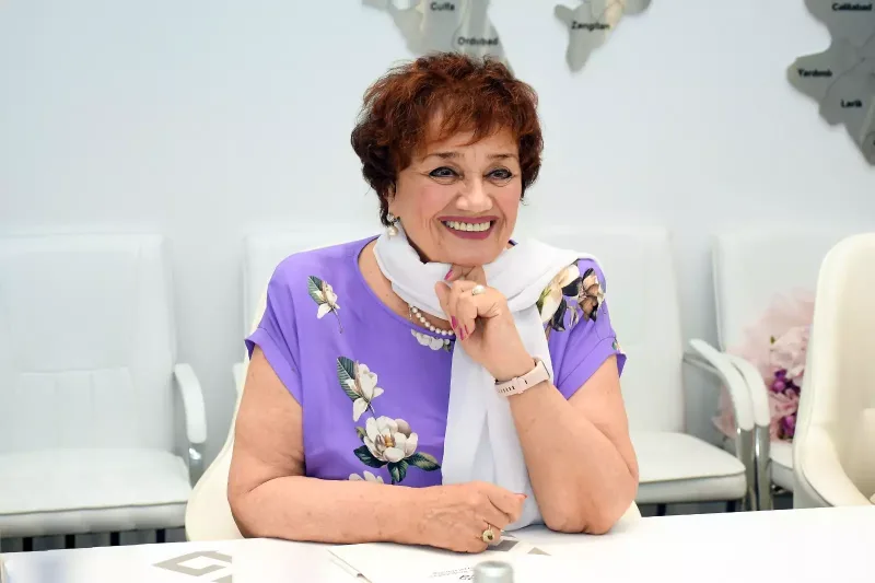 Nazirlikdə Tamara Sinyavskaya ilə görüş oldu