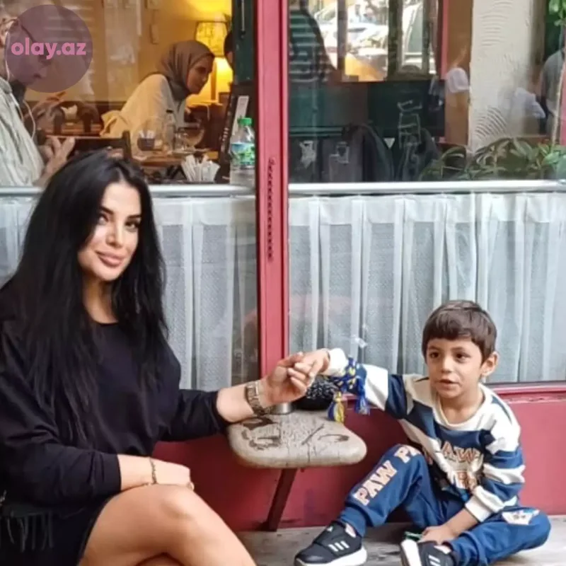 “Kamerton”un Gülnarəsindən oğlu ilə yeni fotolar