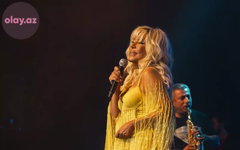 “Həyat yoldaşım məni konsertlərimdə tək qoymur”