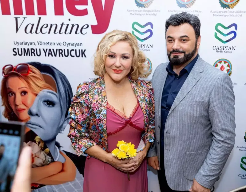 Bakıdakı monotamaşası anşlaqla keçdi!