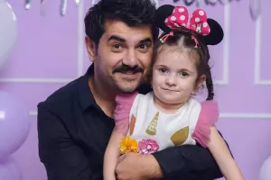 “Anası ilə çalışırıq ki, o yoxluğu hiss etməsin”