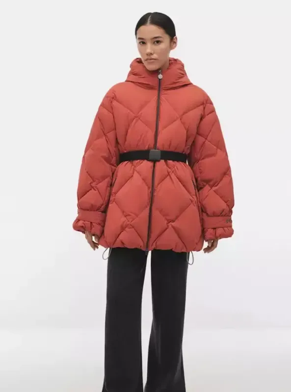 Qışın vazkeçilməz gödəkçələri