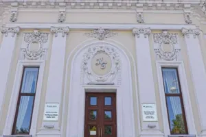 Pyes müsabiqəsi davam edir