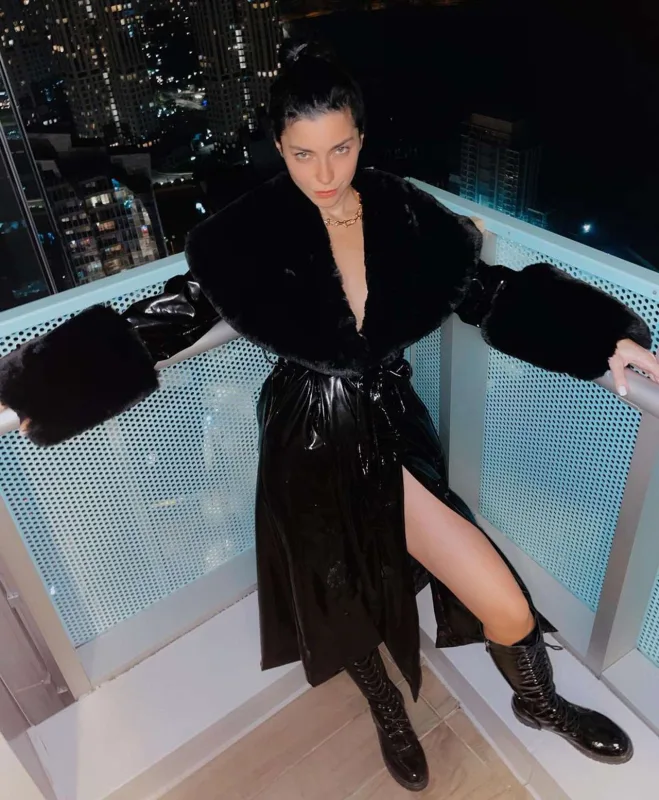 Merveni tənqid etdilər