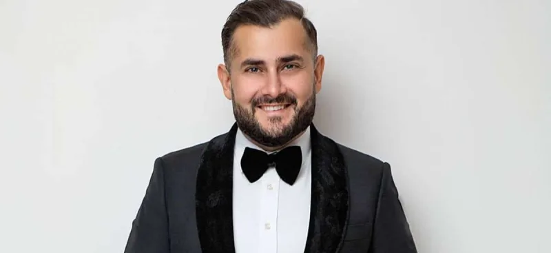 “Erkək qoyunları trans kimi bəzəmək günü deyil”