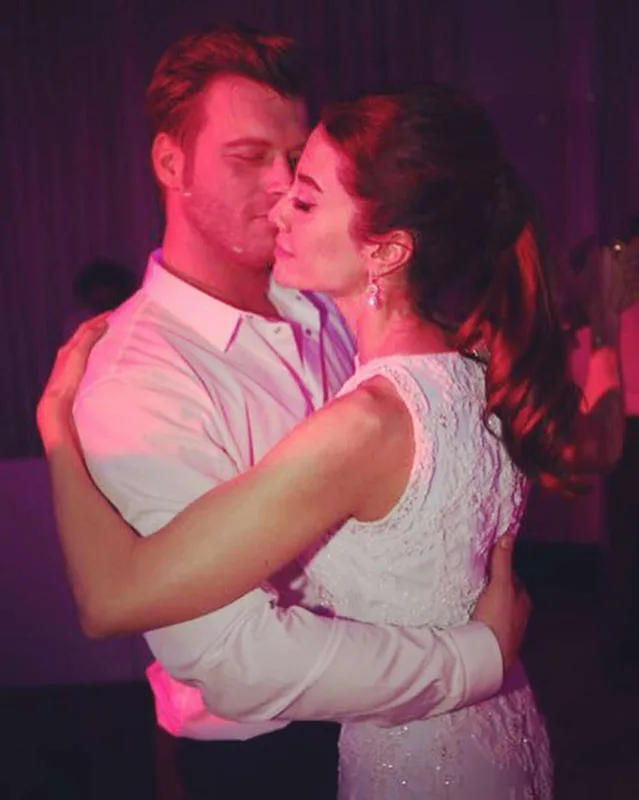 Kıvançın xanımından hamiləlik fotosessiyası