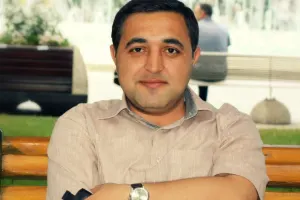 Şair infarkt keçirdi