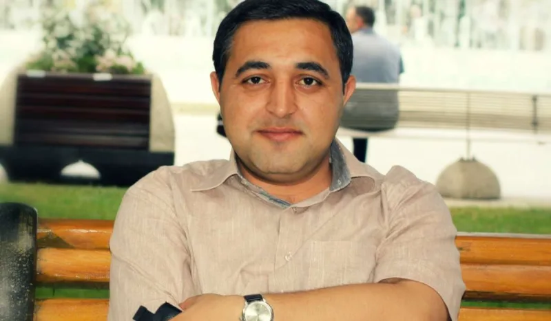 Şair infarkt keçirdi