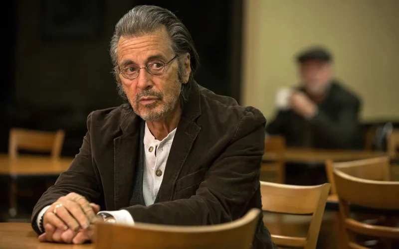 Özündən 53 yaş kiçik sevgilisi var