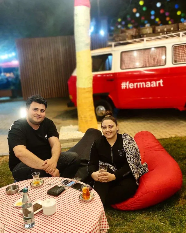 Almaxanımın toyudur!