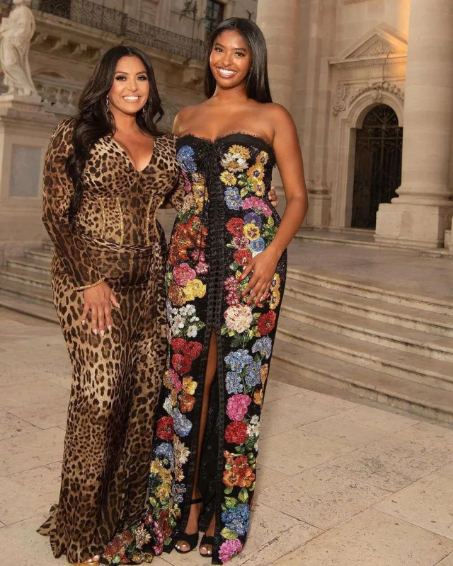 “Dolce &amp; Gabbana”nın dəfiləsinə məşhur axını