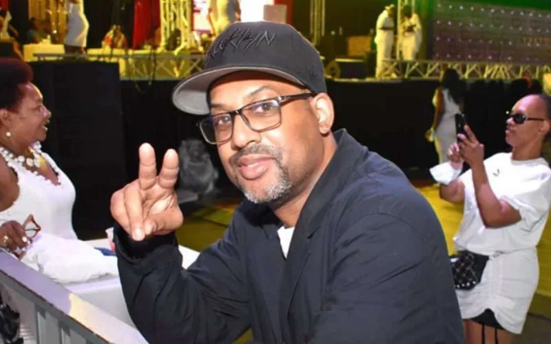 Krisin qardaşı Smiti rinqə çağırdı