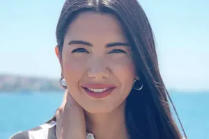 Fulya Öztürk CNN-ə qayıtdı