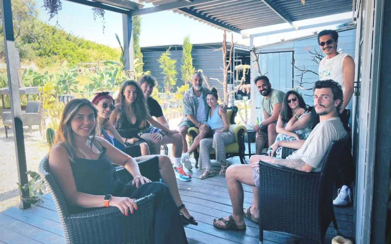 Eşq yaşadıqları təsdiqləndi