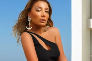 Günaya 8 minlik hədiyyə...