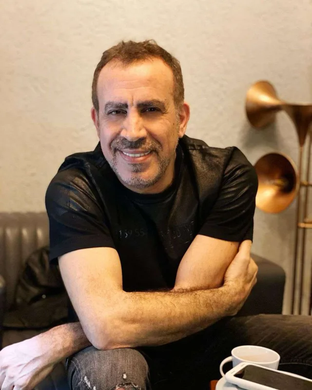 Mahsun Haluk Leventin oxşarını axtarır