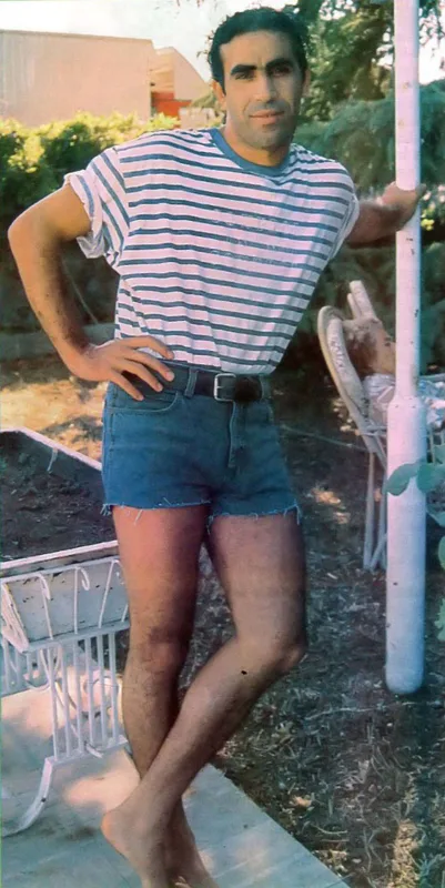 Mahsun Haluk Leventin oxşarını axtarır