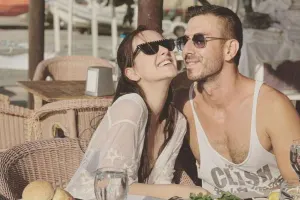 İrem sevgilisi ilə barışdı