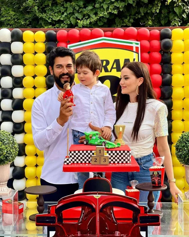 Fahriye və Burakın oğlu 3 yaşında